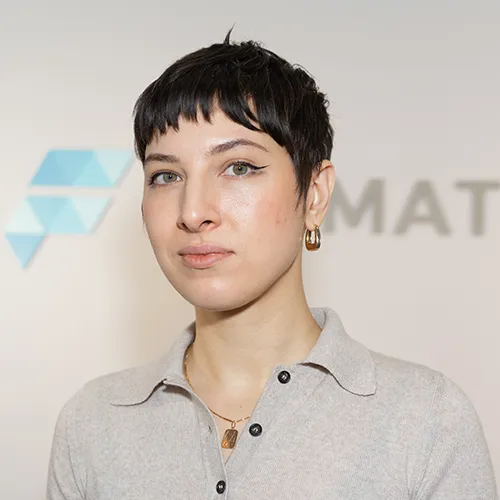 Mitarbeiterfotos_Neu_2022_Julija 1